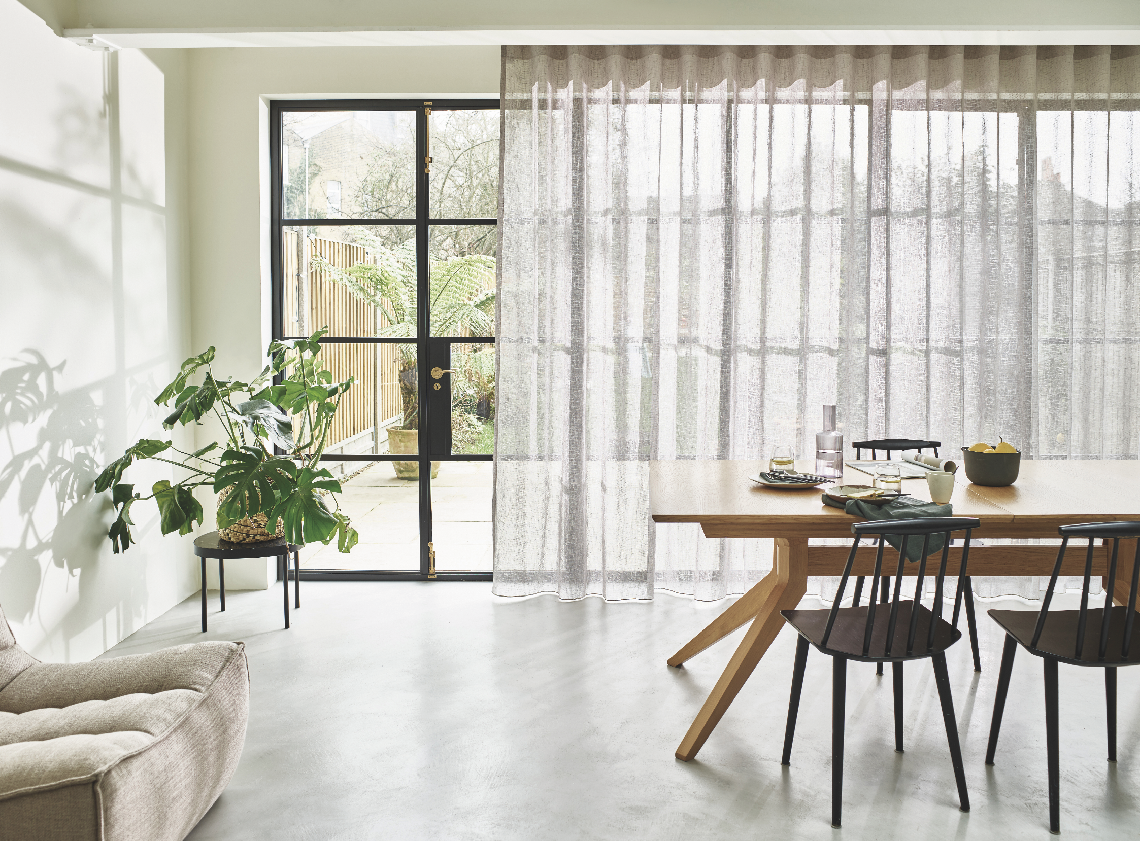 Apollo blinds